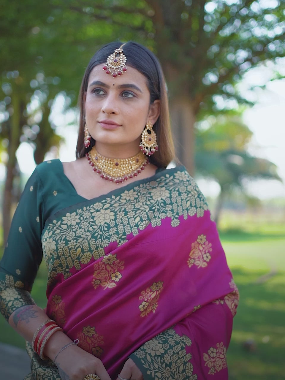 Floral Kanjeevaram Woven Design Zari Baluchari Saree