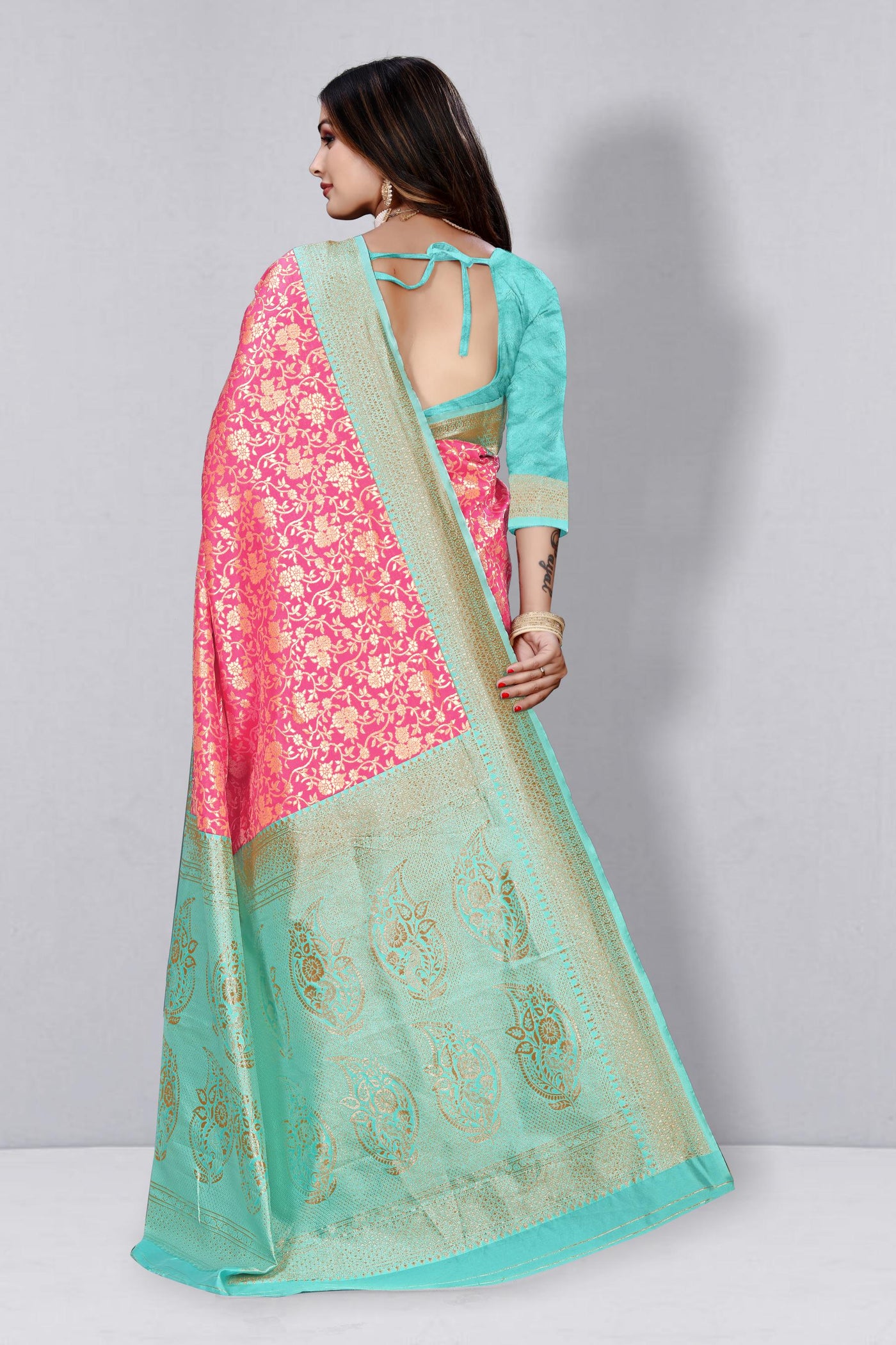 Woven Design Floral Zari Banarasi Saree