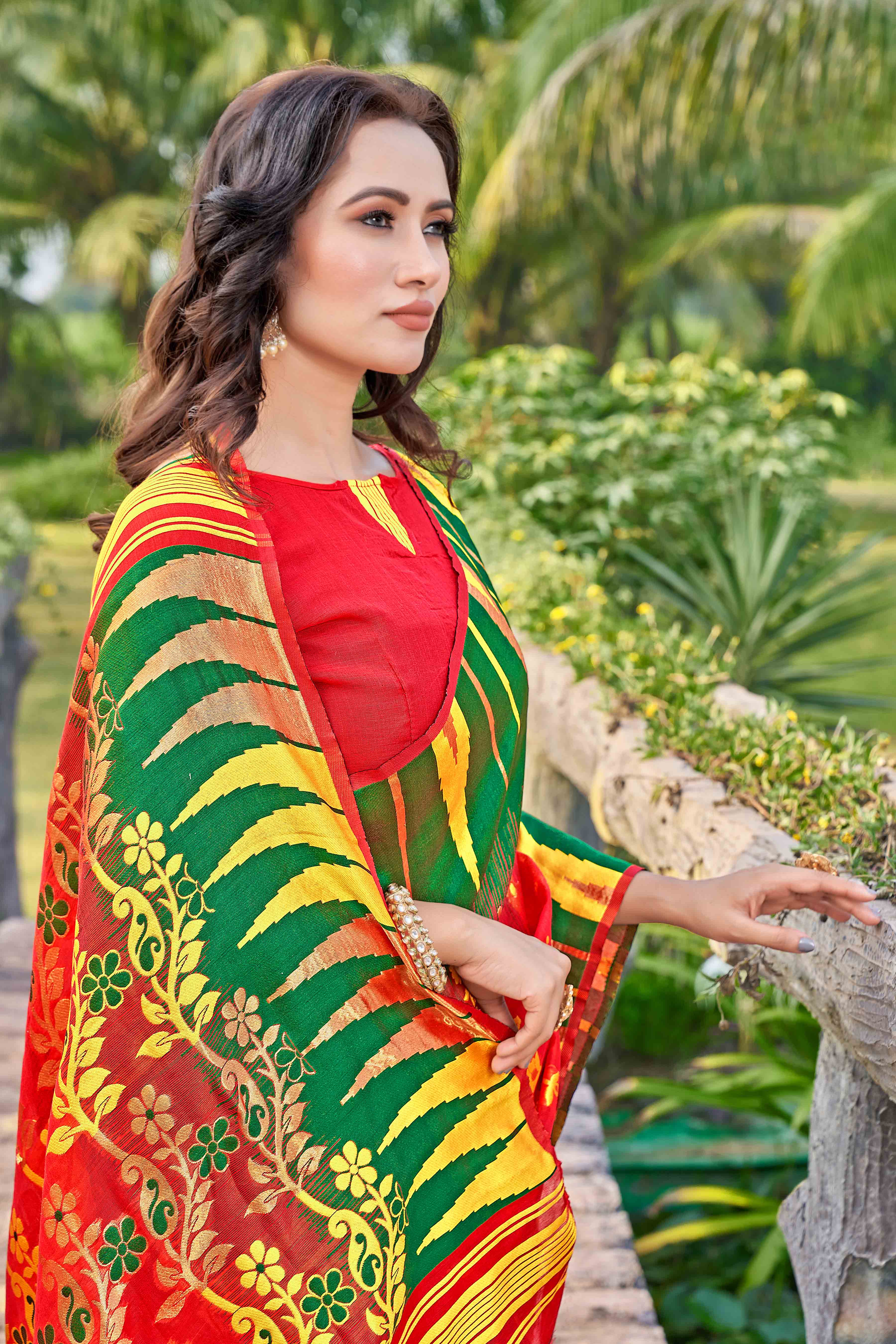Ethnic Motifs Woven Design Silk Cotton Saree