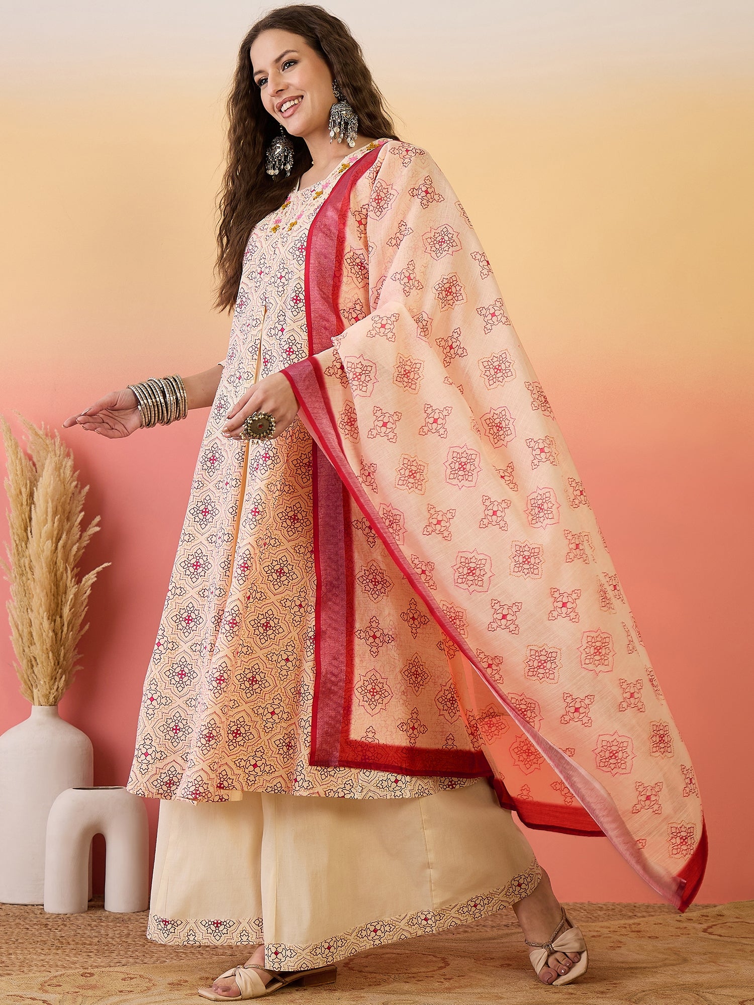 Women Printed Kurta & Palazzo With Dupatta