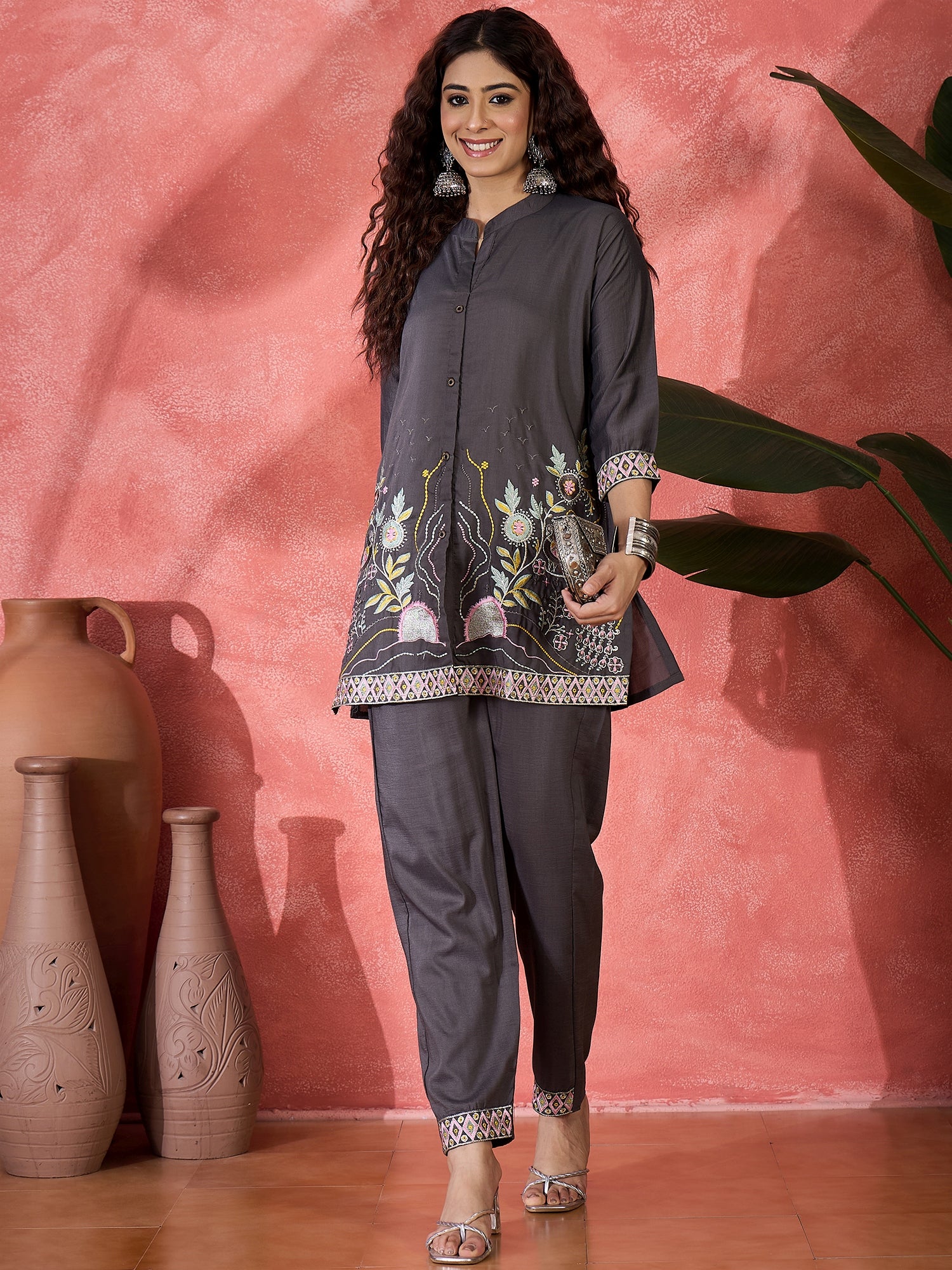 Embroidered Mandarin Collar Neck Tunic & Trousers Co-Ords