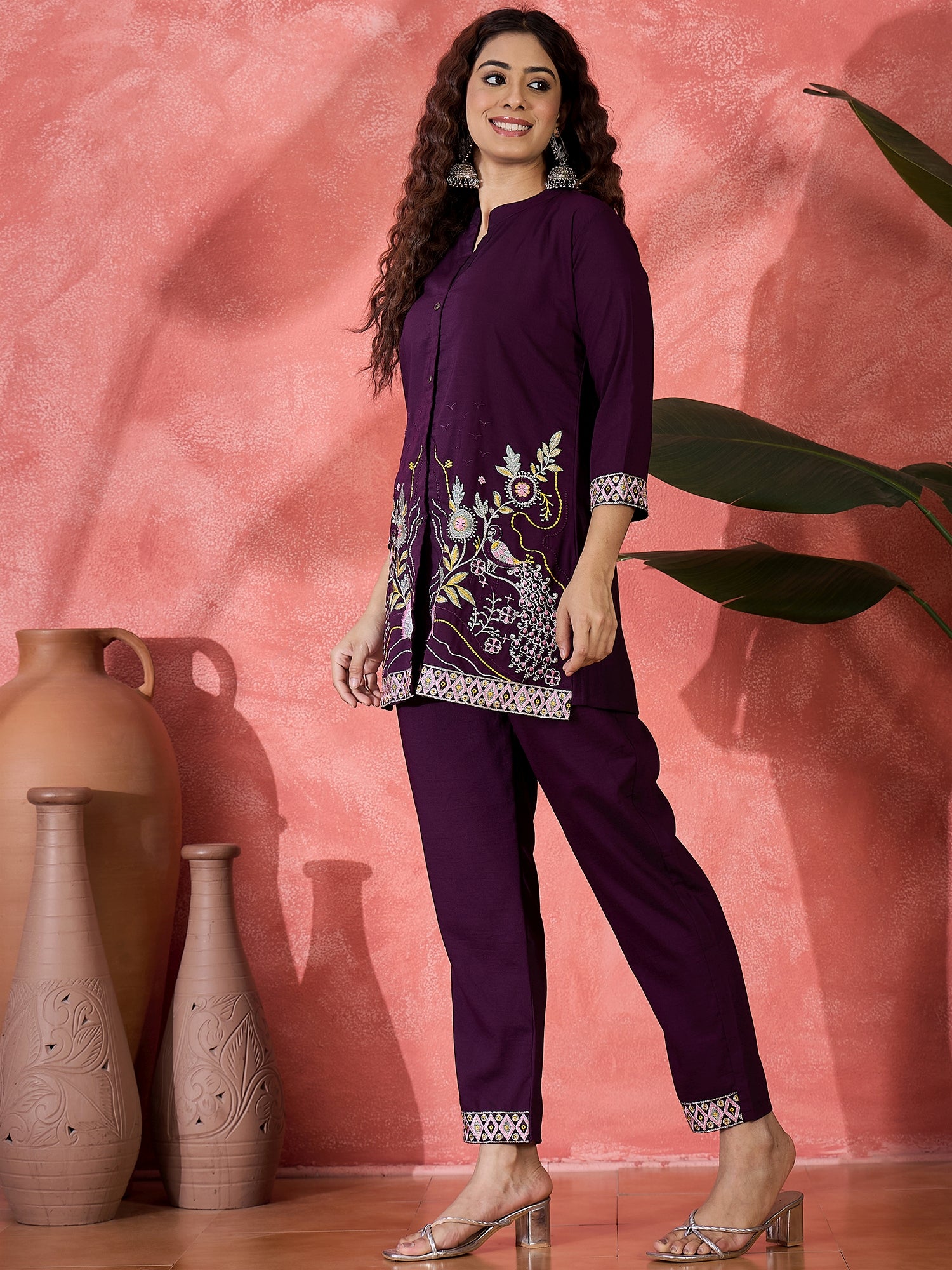 Embroidered Mandarin Collar Neck Tunic & Trousers Co-Ords