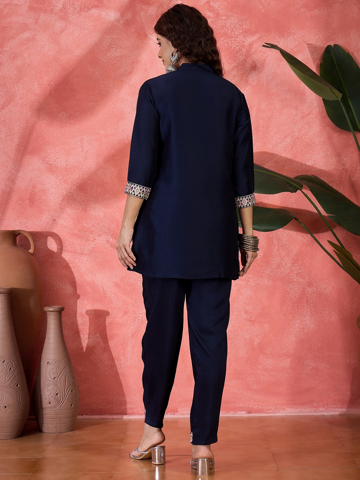Embroidered Mandarin Collar Neck Tunic & Trousers Co-Ords