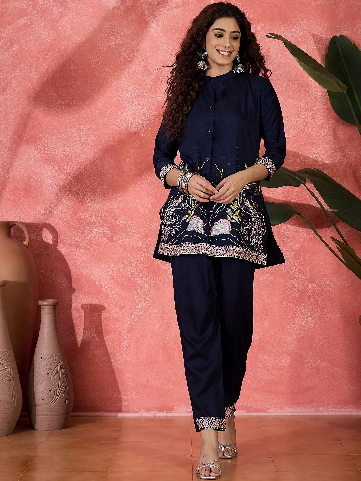 Embroidered Mandarin Collar Neck Tunic & Trousers Co-Ords