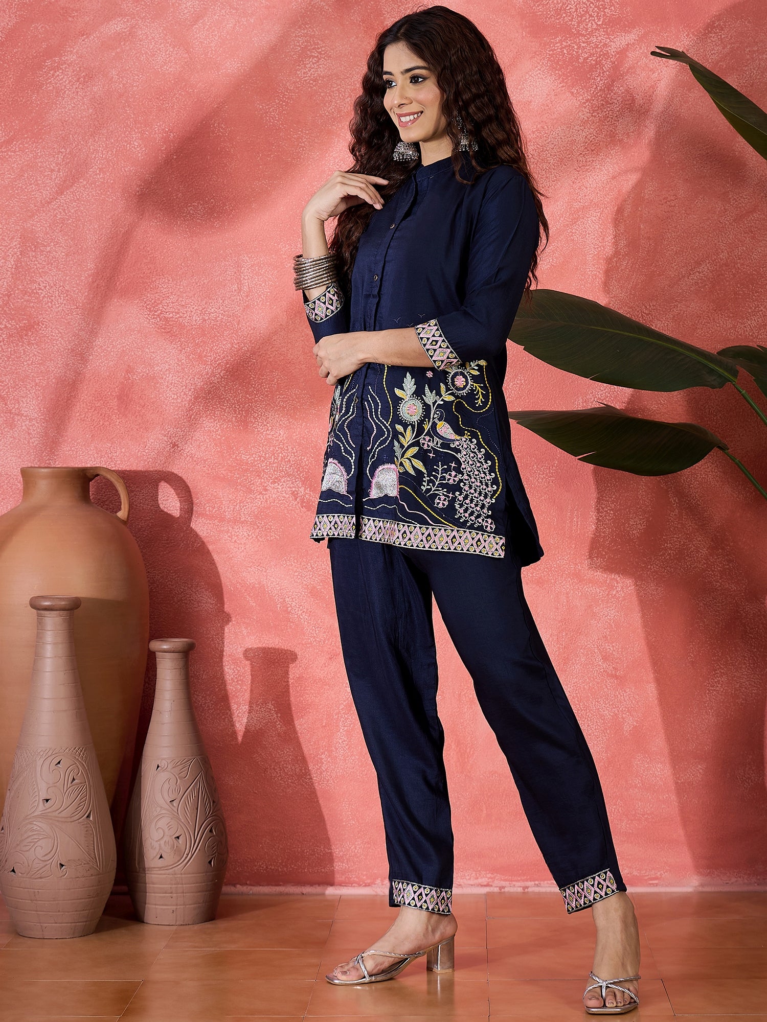 Embroidered Mandarin Collar Neck Tunic & Trousers Co-Ords