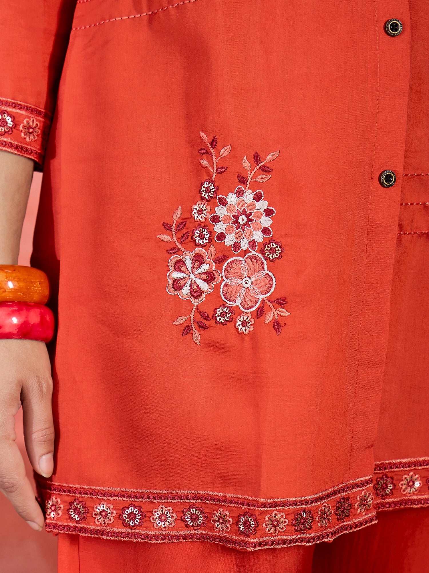 Embroidered Mandarin Collar Neck Tunic & Trousers Co-Ords