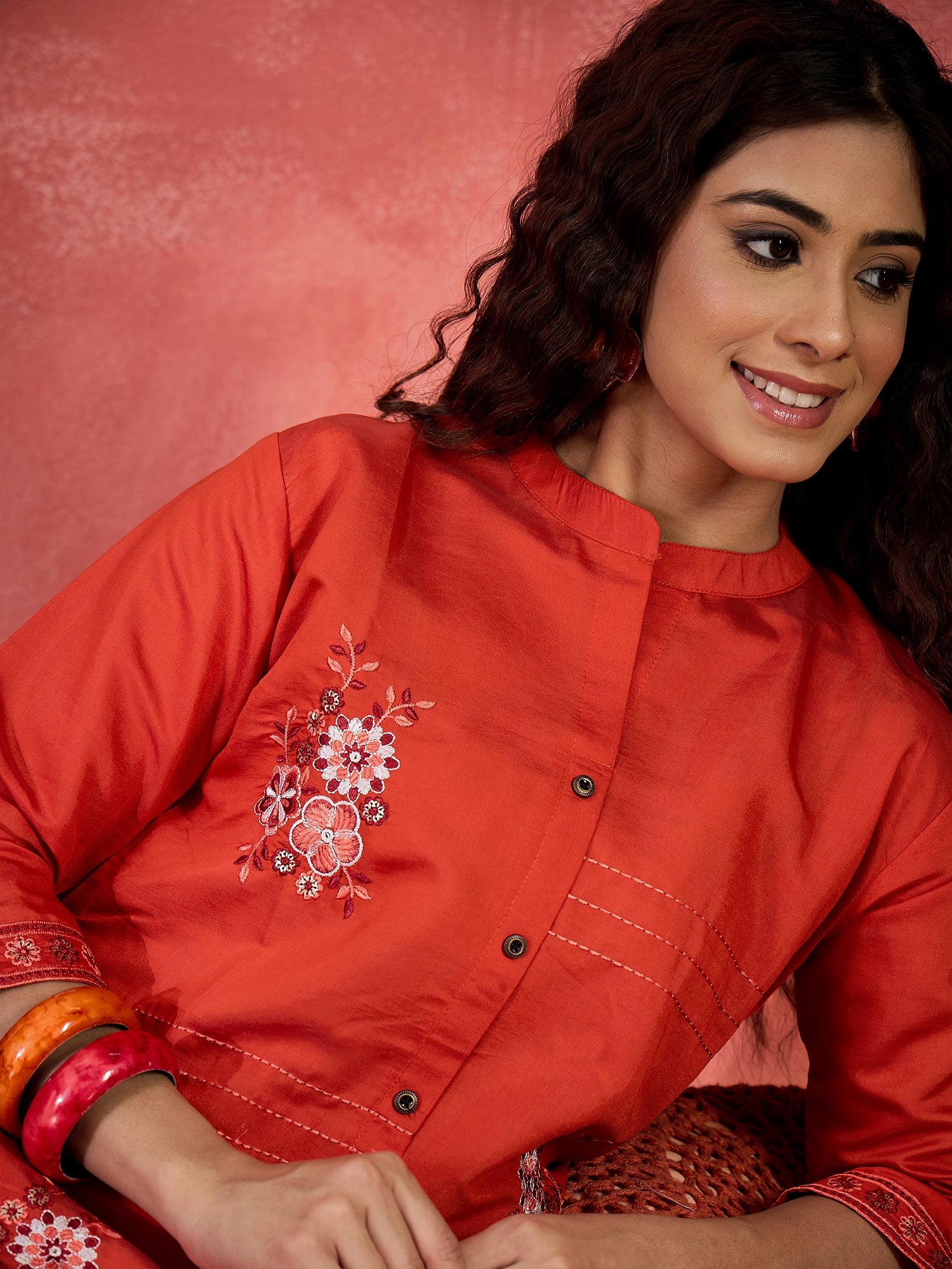 Embroidered Mandarin Collar Neck Tunic & Trousers Co-Ords