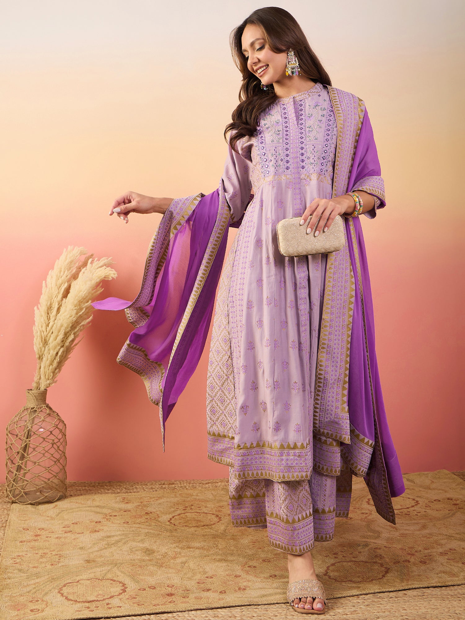 Women Embroidered Anarkali Kurta Set With Dupatta