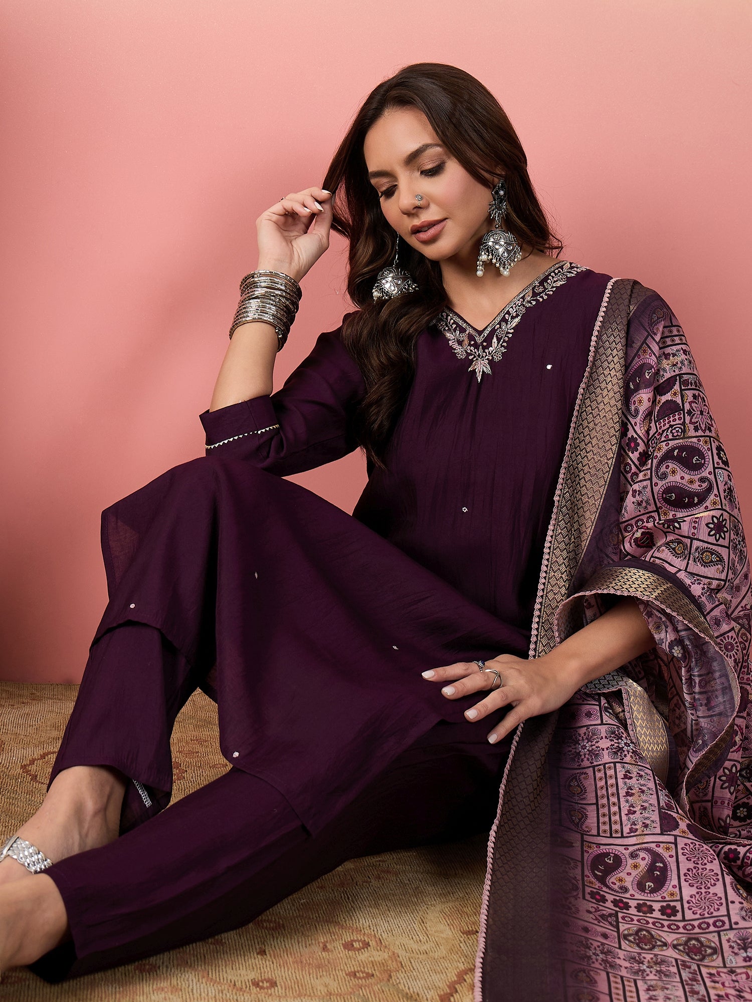 Floral Embroidered V-Neck Thread Work Pure Silk Straight Kurta Set