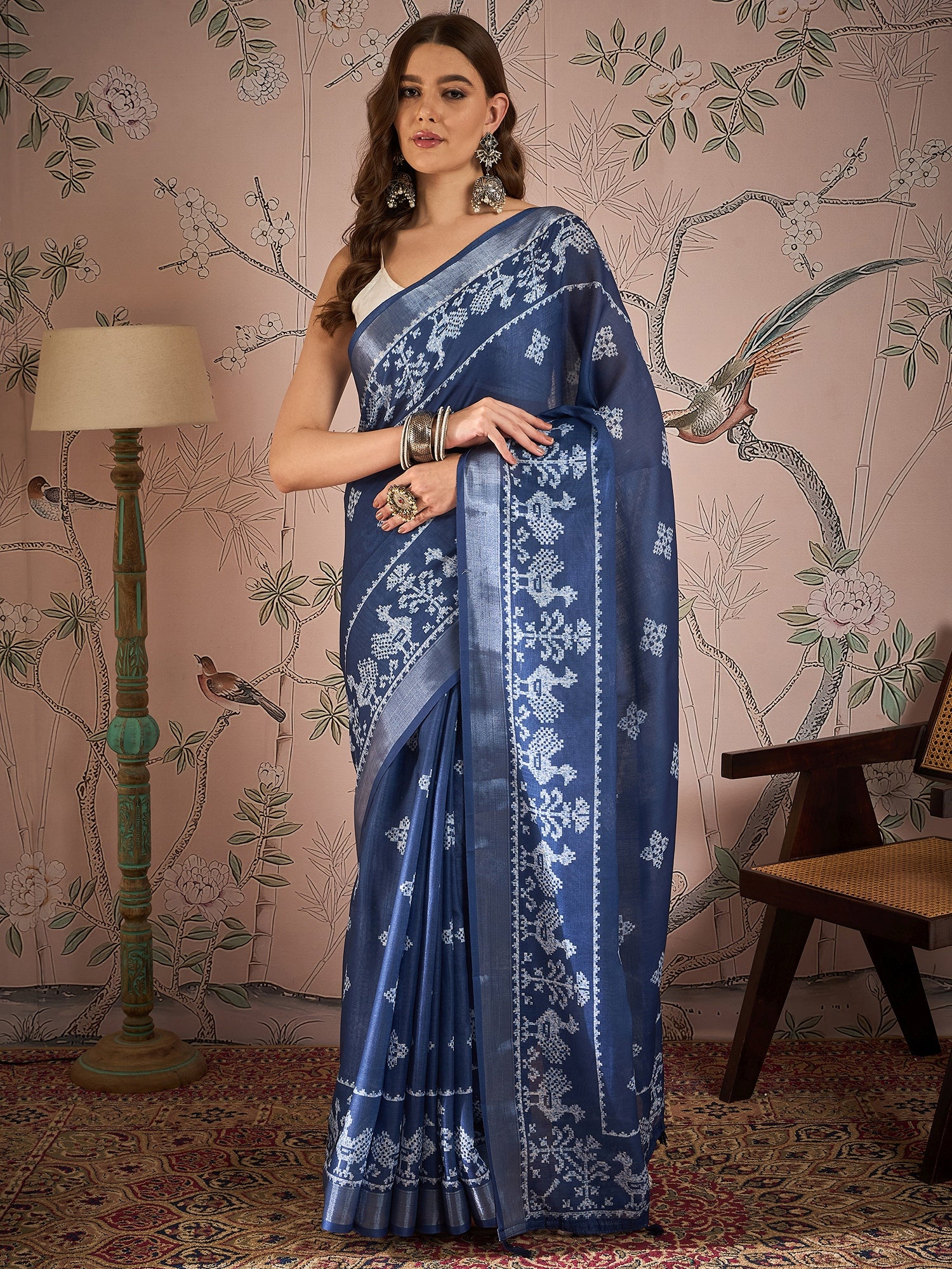 Ethnic Motifs Zari Linen Blend Saree