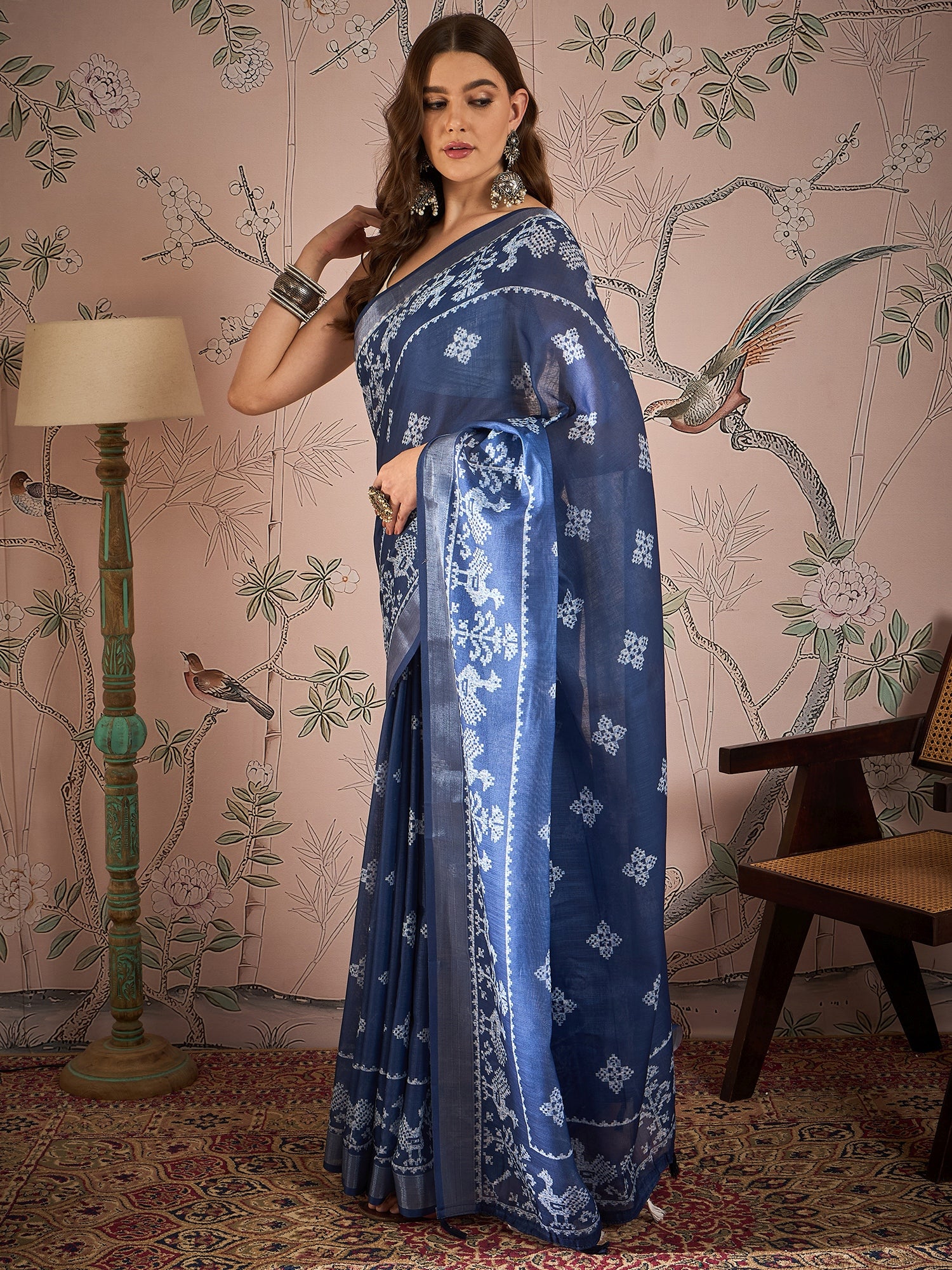 Ethnic Motifs Zari Linen Blend Saree