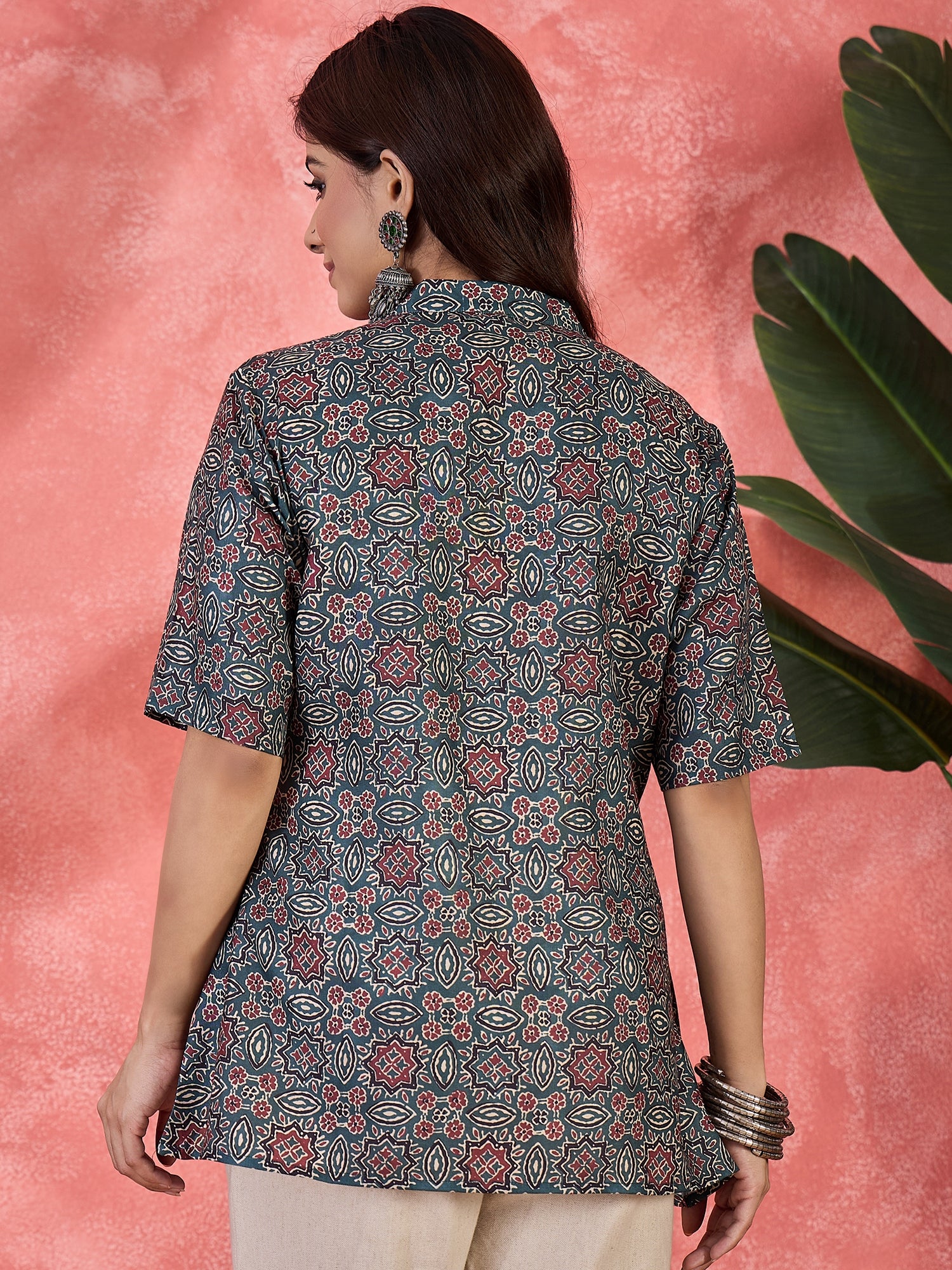 Women Mandarin Collar Floral Printed Top