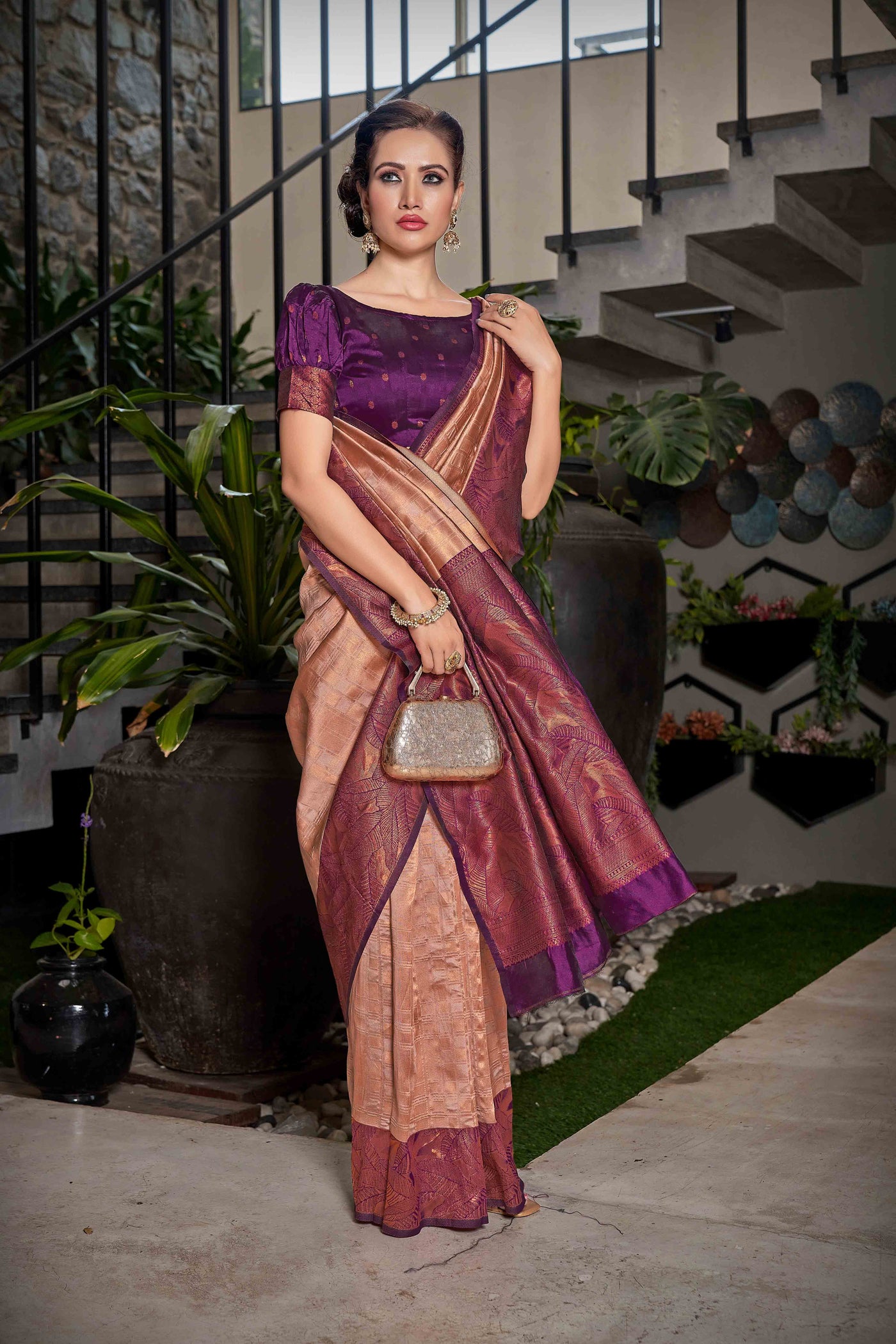 Ethnic Motif Woven Design Zari Kanjeevaram Saree