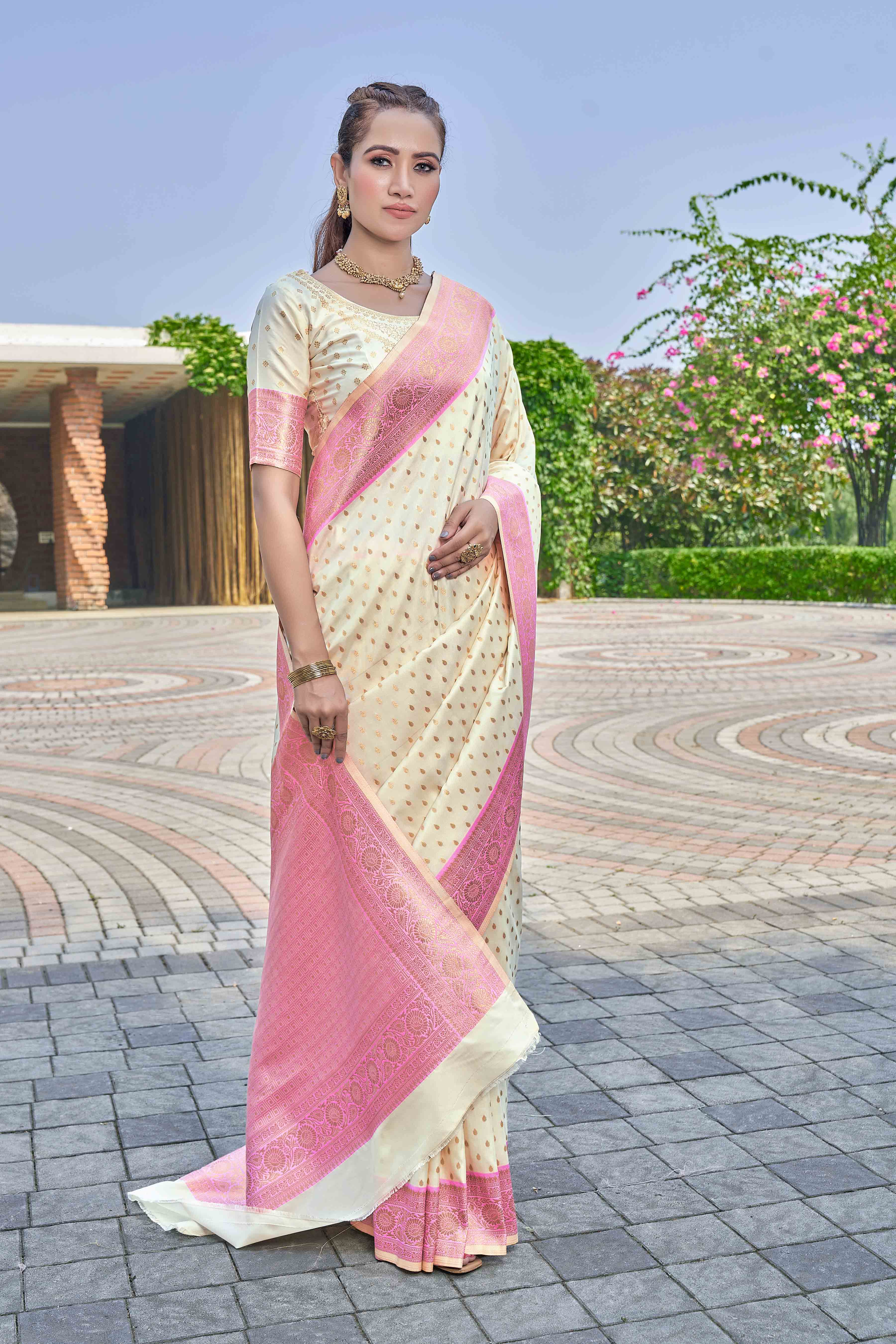 Ethnic Motifs Woven Design Zari Banarasi Saree