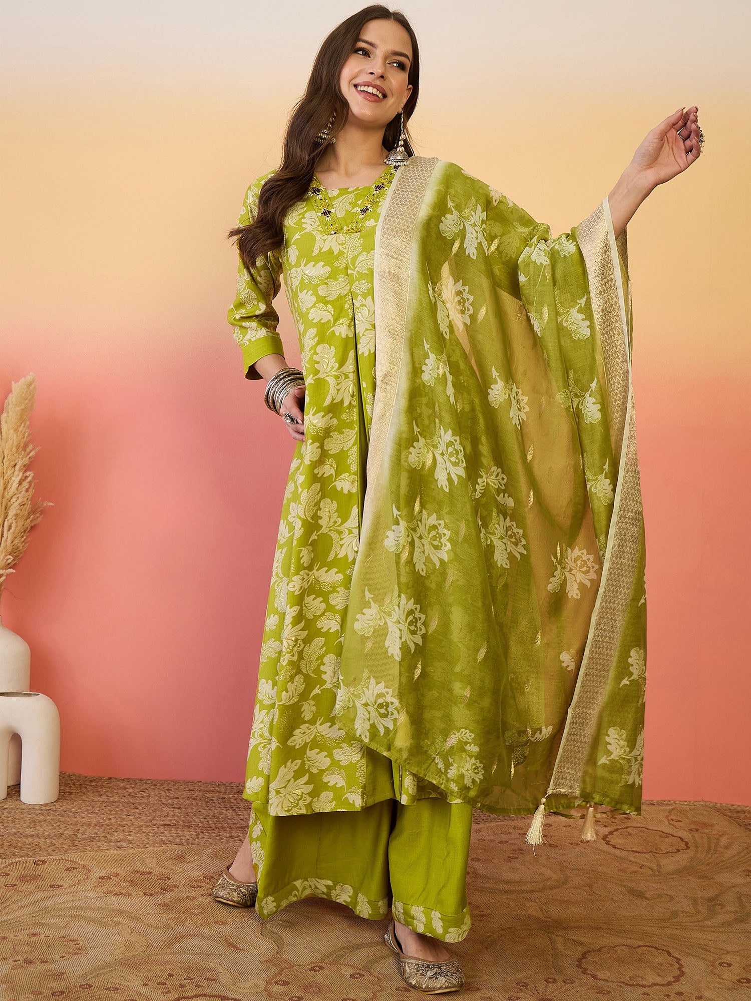 Women Embroidered Anarkali Kurta Set With Dupatta