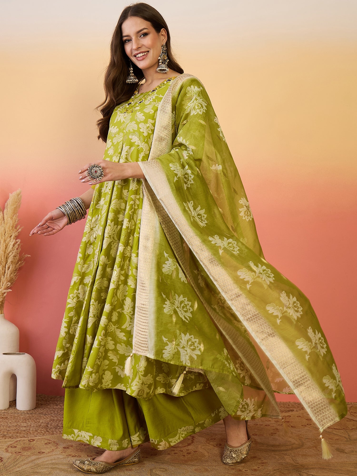 Women Embroidered Anarkali Kurta Set With Dupatta