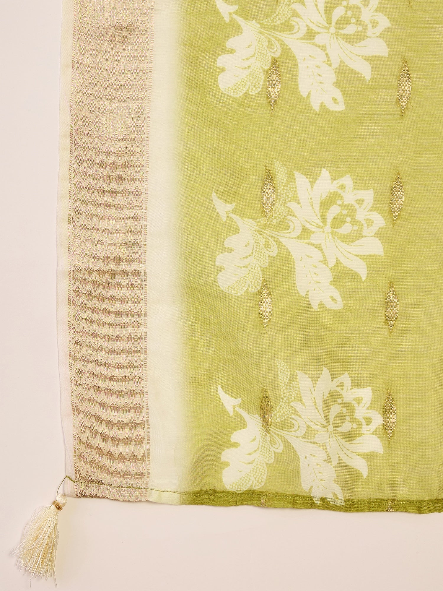 Women Embroidered Anarkali Kurta Set With Dupatta