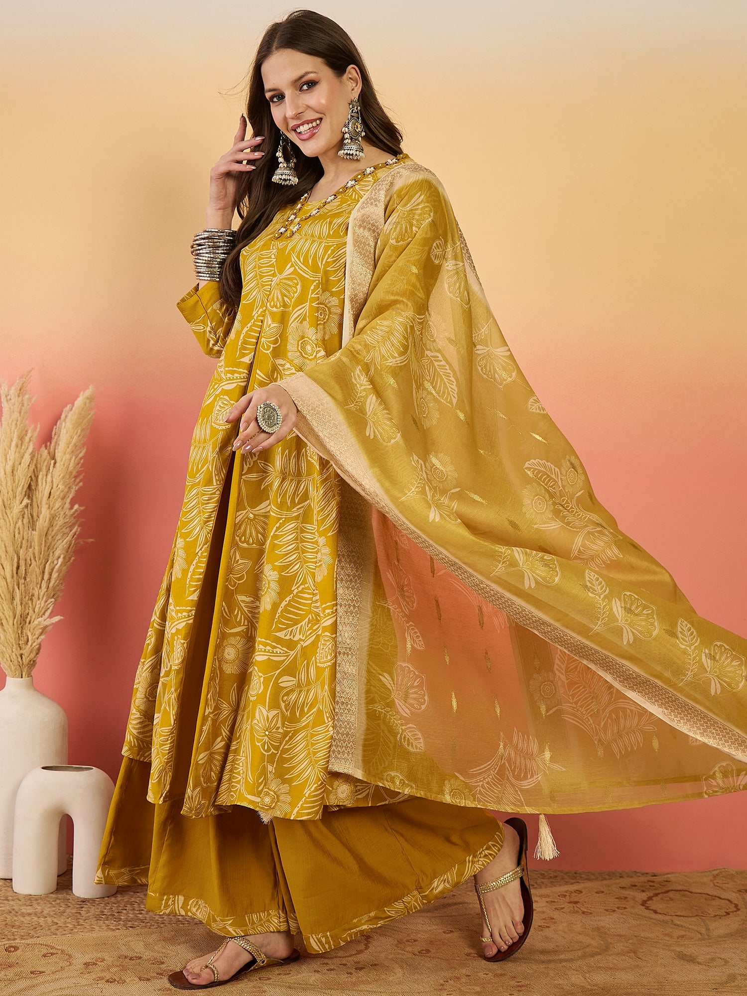 Women Floral Printed & Thread Work Detailed Anarkali Kurta With Palazzo Set