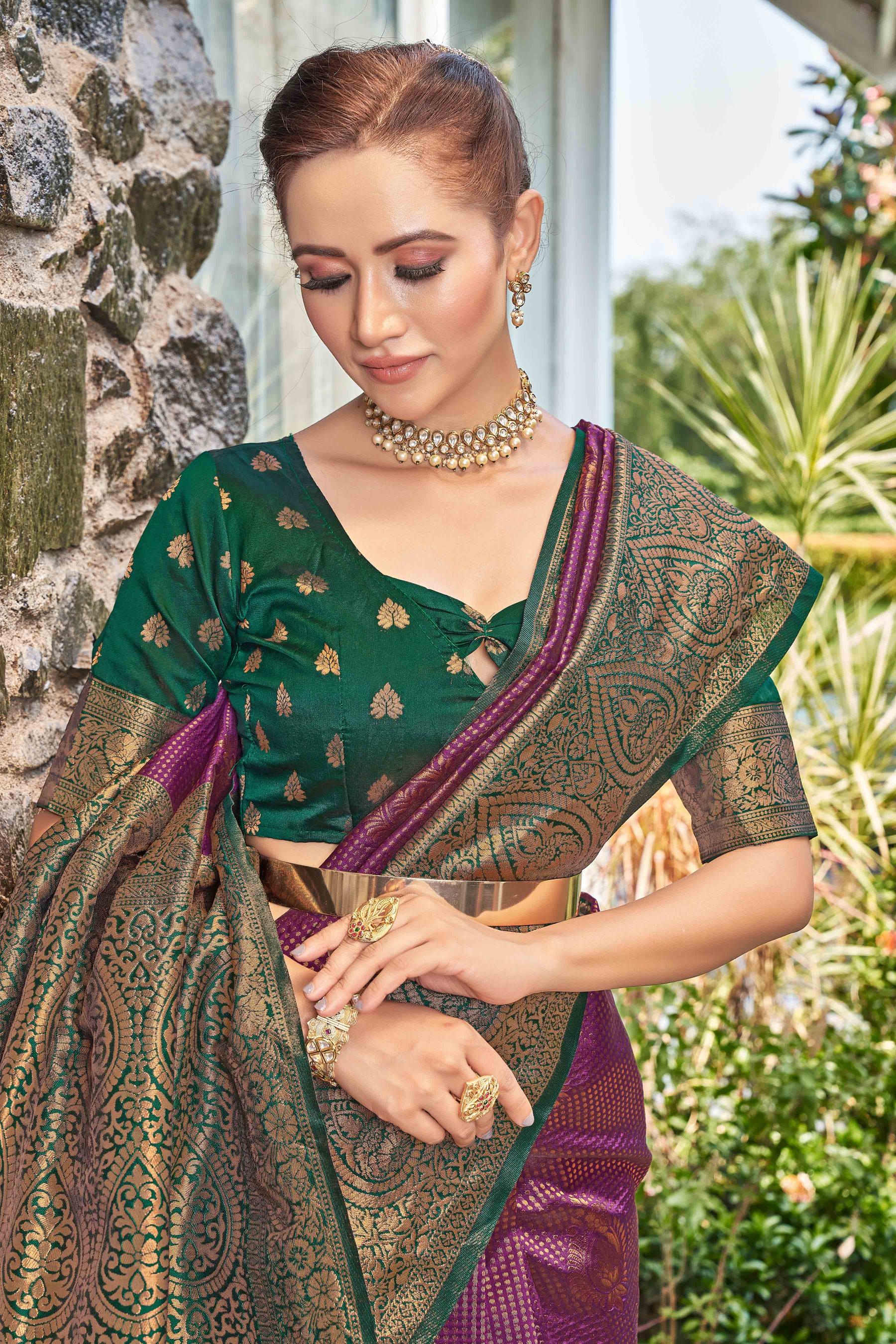 Ethnic Motif Woven Design Zari Kanjeevaram Saree