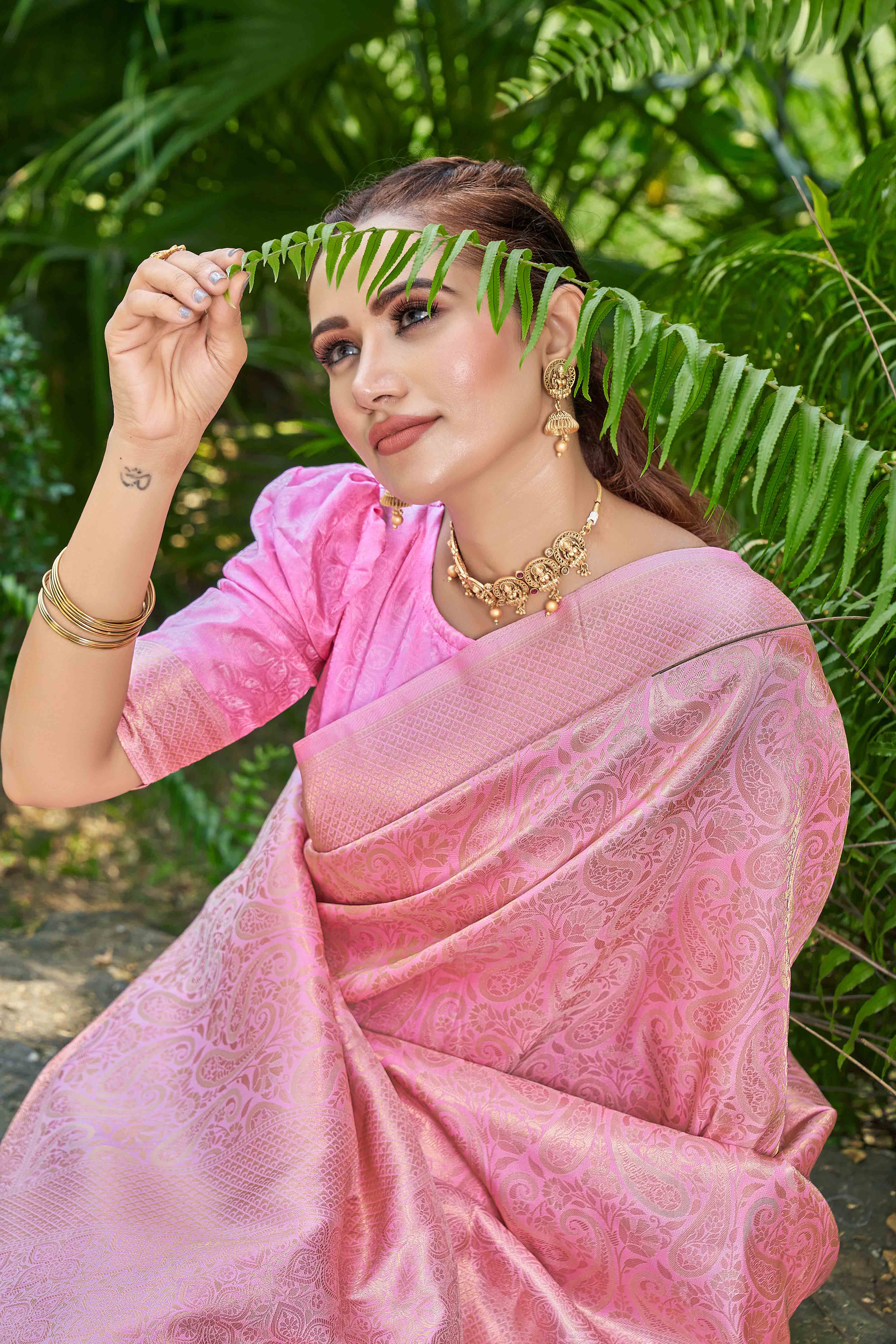 Ethnic Motifs Woven Design Zari Banarasi Saree