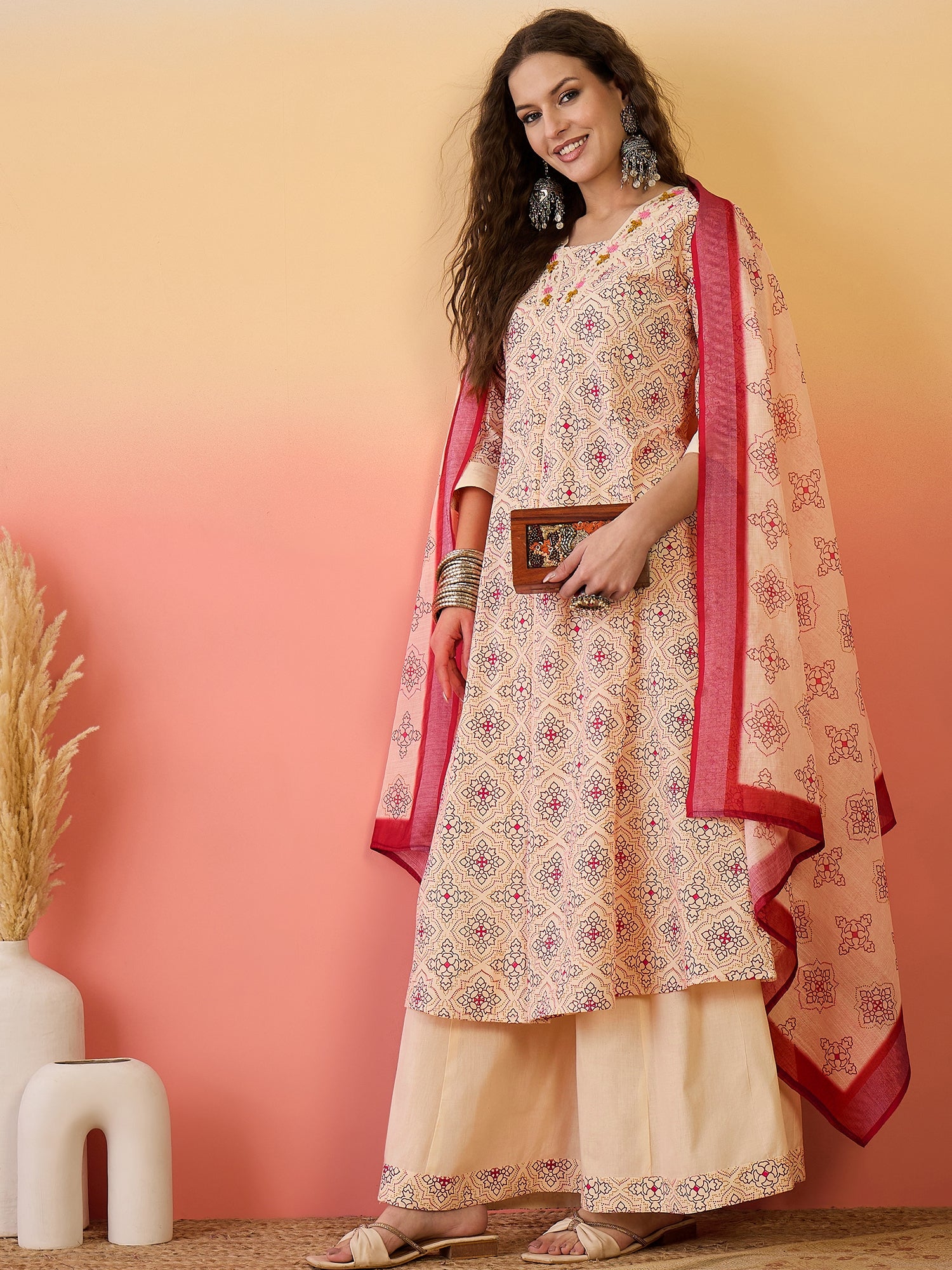 Women Printed Kurta & Palazzo With Dupatta