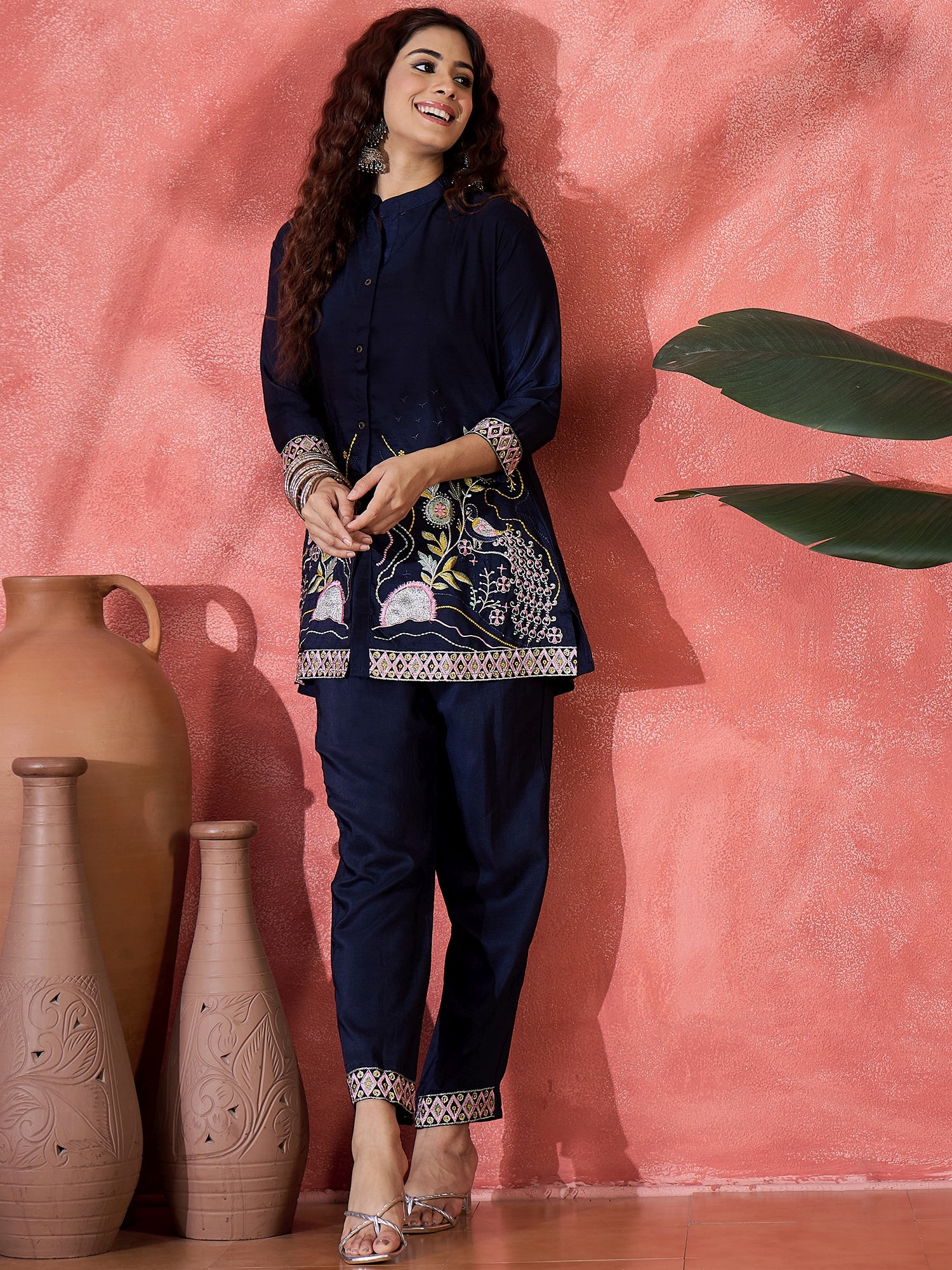 Embroidered Mandarin Collar Neck Tunic & Trousers Co-Ords