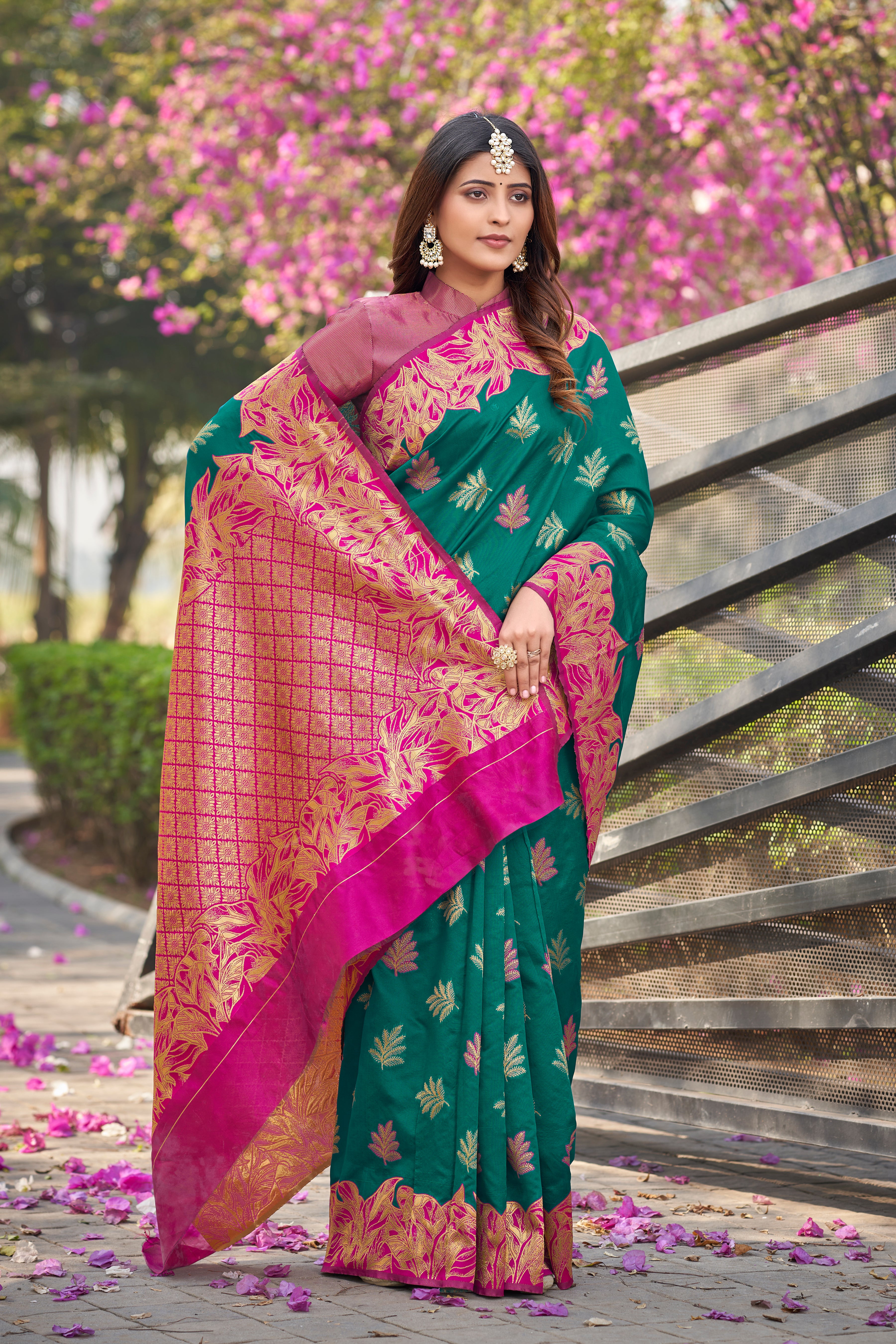 Ethnic Motifs Kanjeevaram Woven Design Zari Baluchari Saree