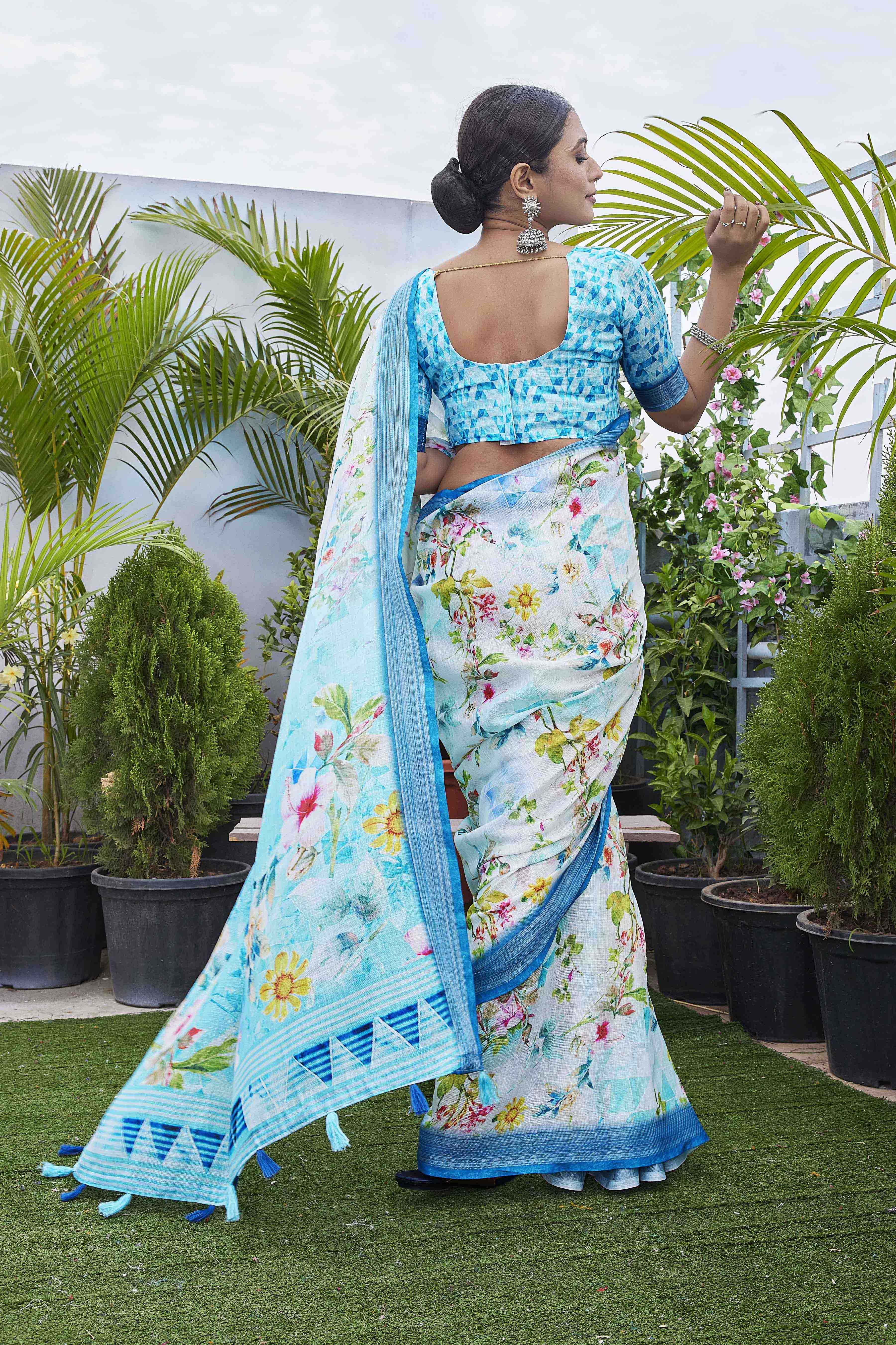 DIGITAL PRINT FLORAL WOVEN DESIGN COTTON LINEN ZARI BORDER SAREE