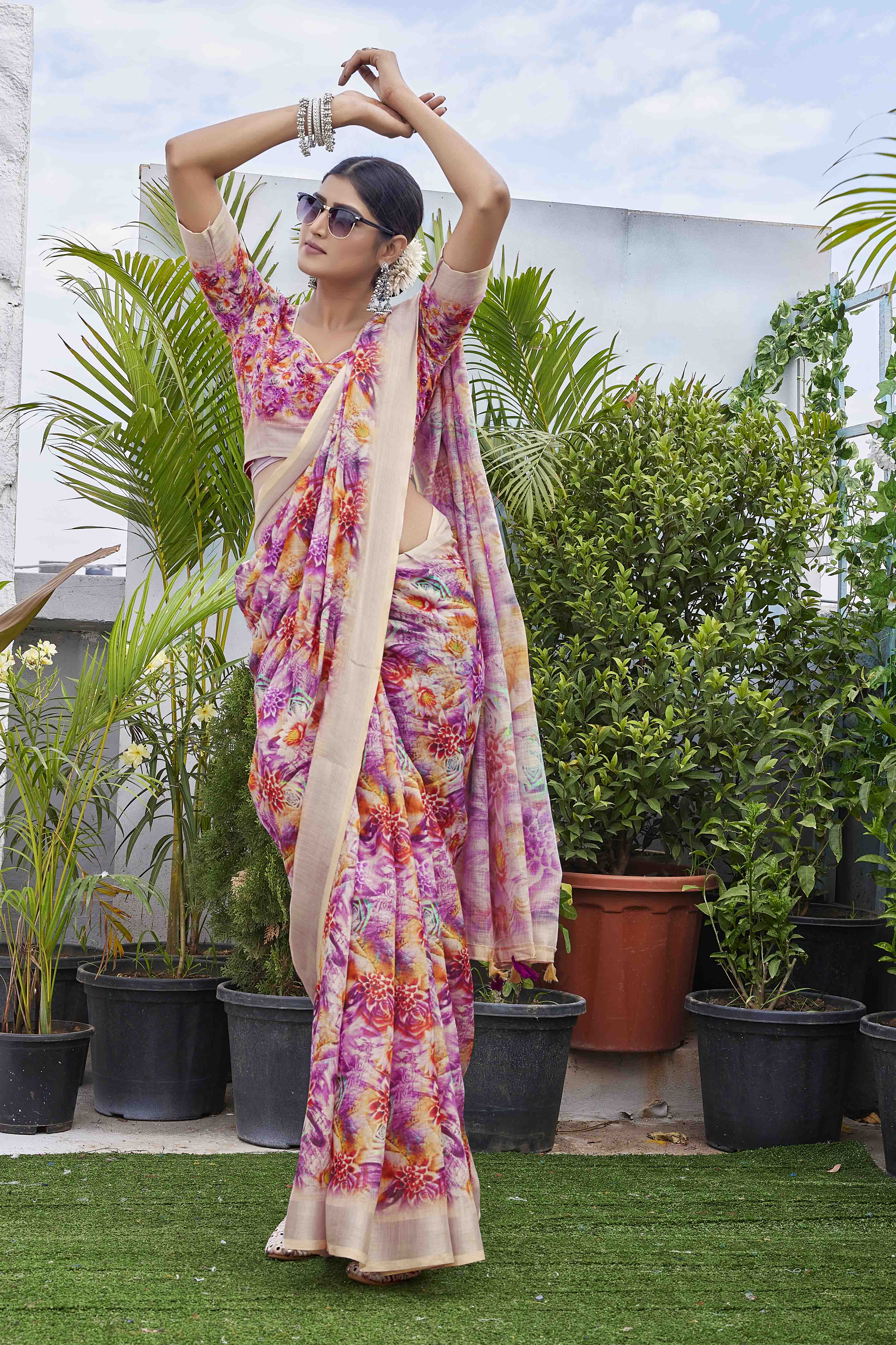 DIGITAL PRINT WOVEN DESIGN COTTON LINEN ZARI BORDER SAREE