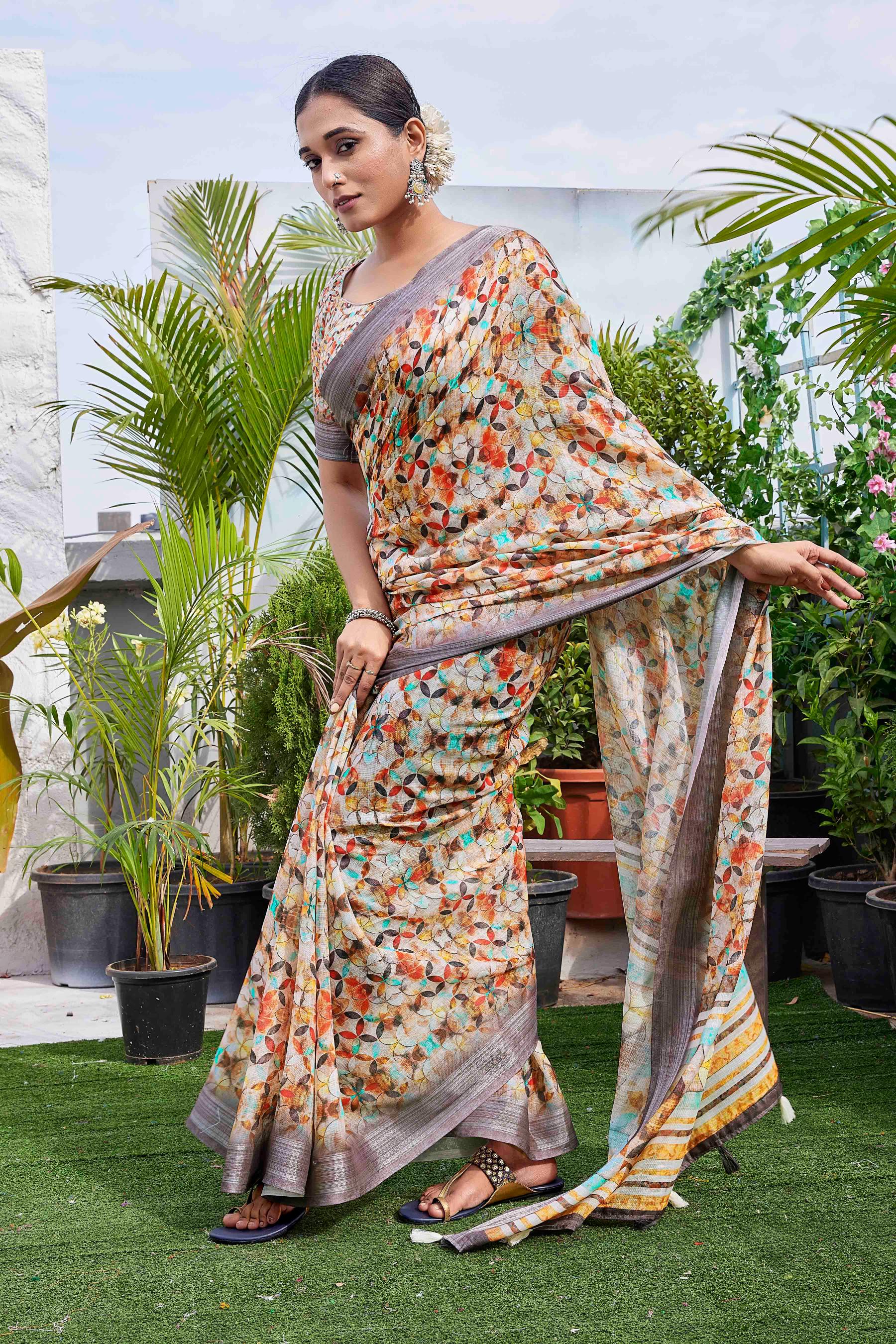 Digital Print Geometric Printed Woven Design Zardozi Saree