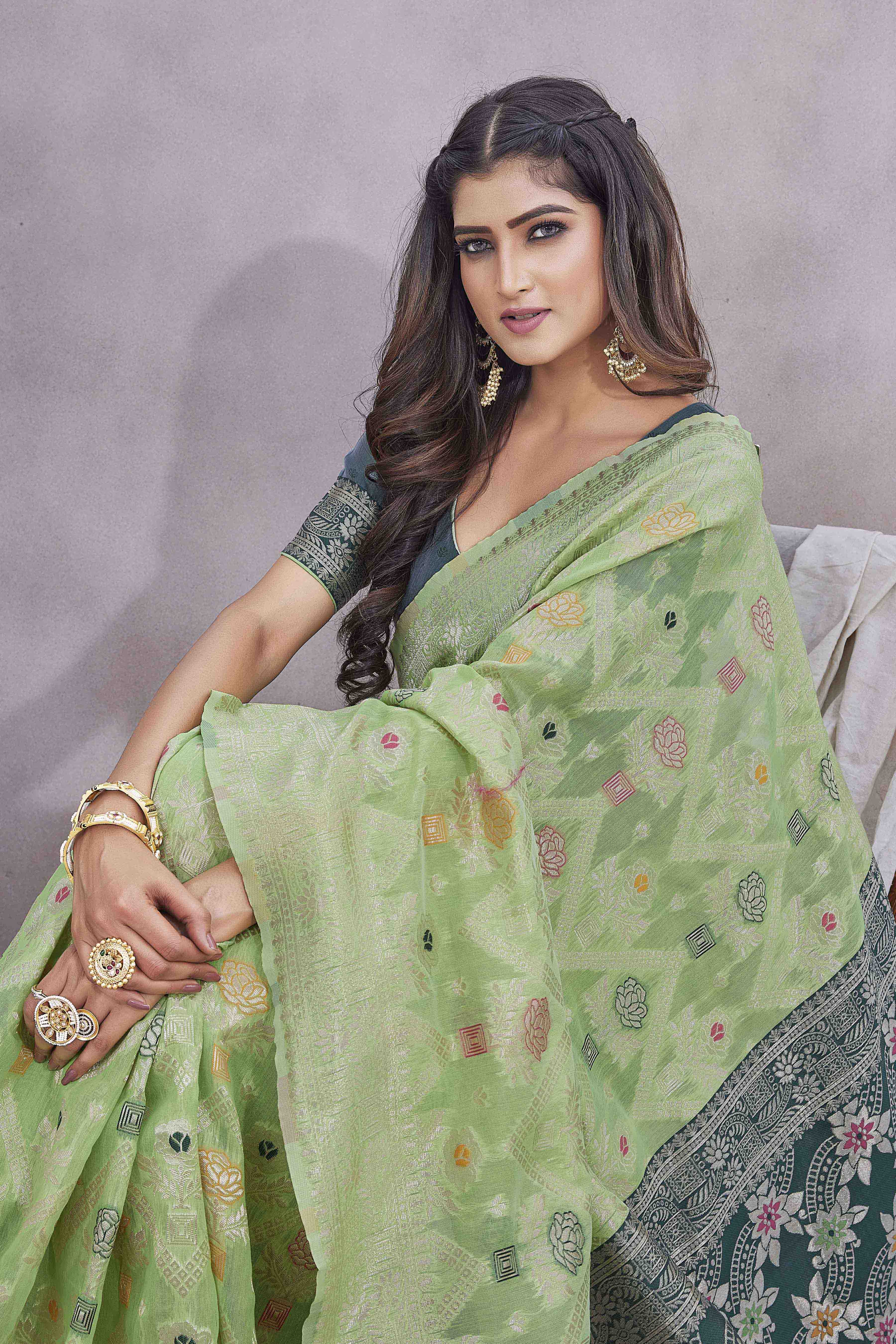 Floral Printed Woven Design Zari Banarasi Saree